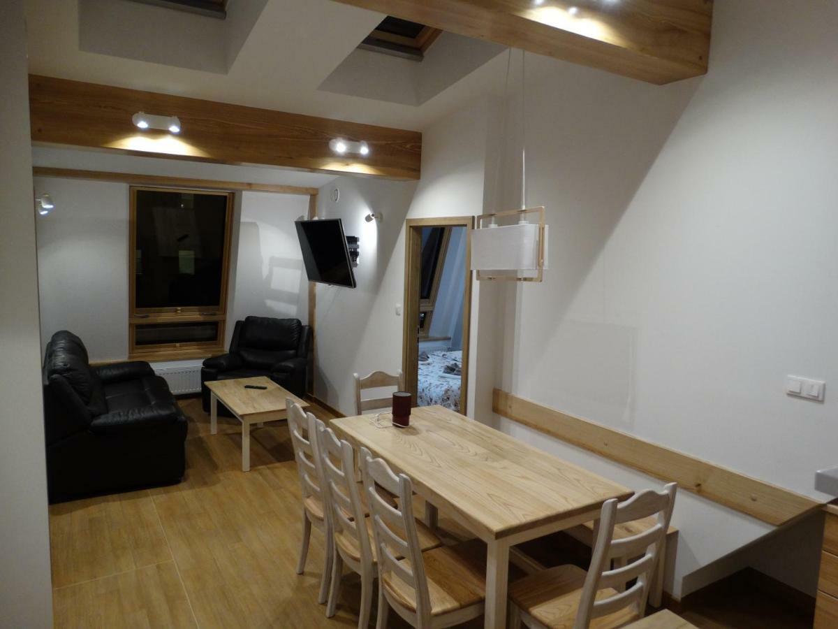 Apartamenty Pod Rozami ラプカ エクステリア 写真